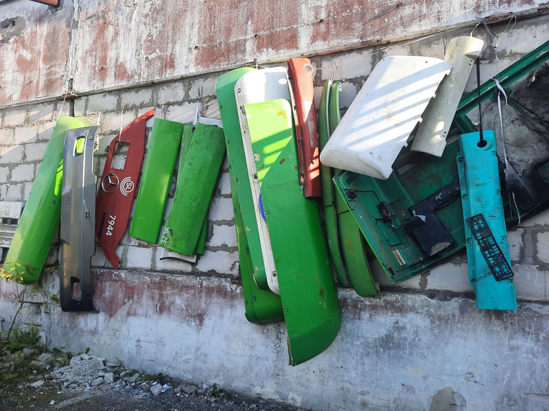 Volvo магнетолы . B12 . Ивеко - Spare parts: picture 3 Volvo магнетолы . B12 . Ивеко - Spare parts: picture 3