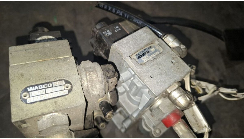 Leasing of Volvo электроклапан отопления UWE Viking X3M-2 Volvo электроклапан отопления UWE Viking X3M-2: picture 9