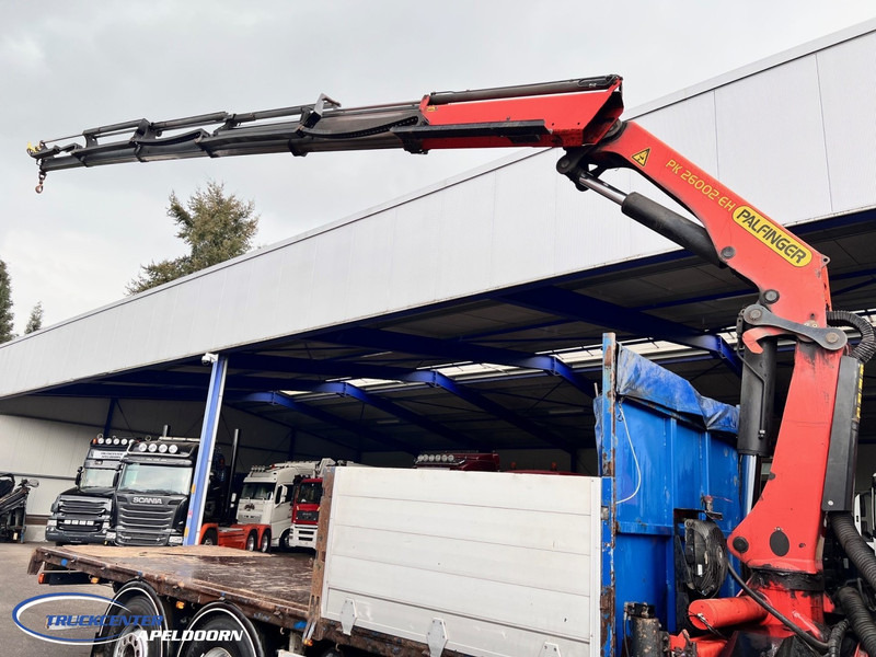 Palfinger PK 26002 Jib prepare! 2x Extra funtion + Electric, Remote controlled - Loader crane: picture 1 Palfinger PK 26002 Jib prepare! 2x Extra funtion + Electric, Remote controlled - Loader crane: picture 1