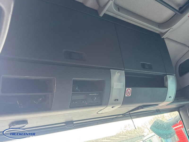 Tractor unit MAN TGS Euro 6, NL truck: picture 8