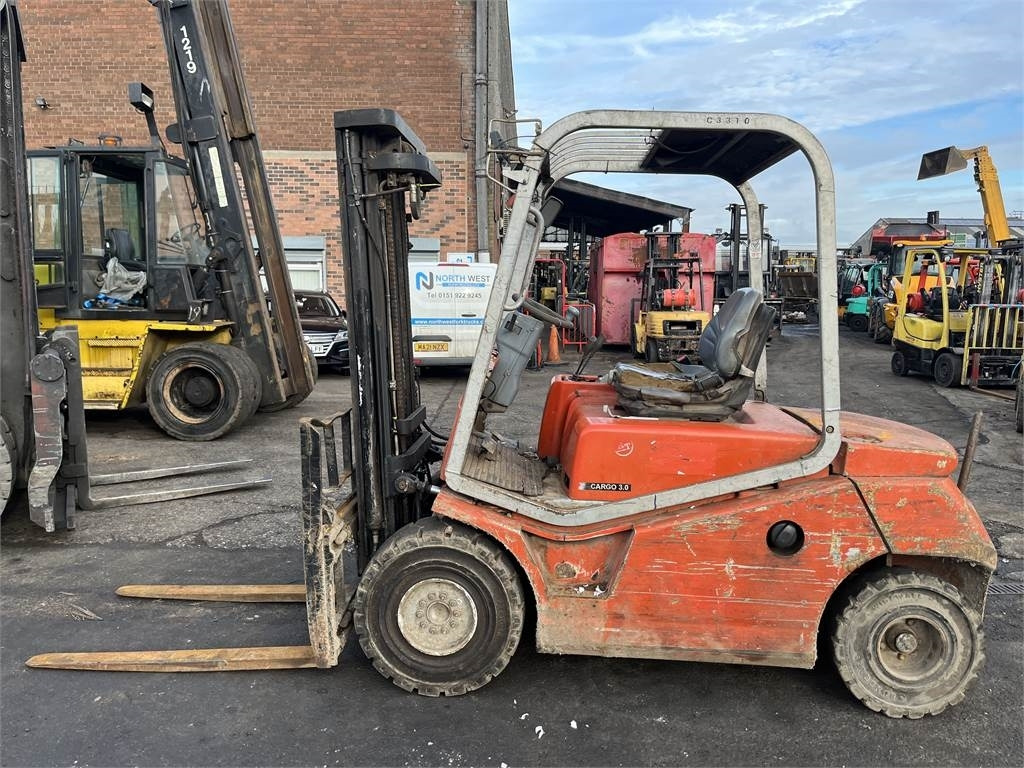 Cesab CBD30 - Diesel forklift: picture 1 Cesab CBD30 - Diesel forklift: picture 1