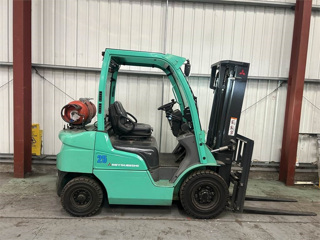 Mitsubishi FG25N - LPG forklift: picture 5 Mitsubishi FG25N - LPG forklift: picture 5