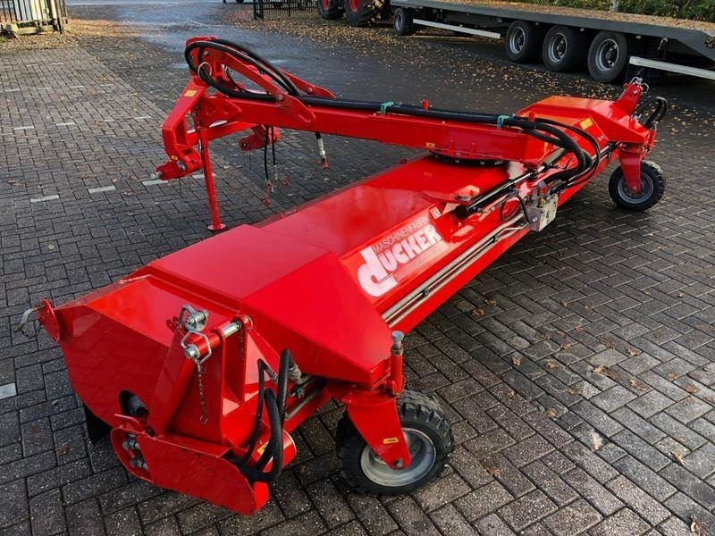 Dücker SFK 4500 veegmachine - Mower: picture 4 Dücker SFK 4500 veegmachine - Mower: picture 4