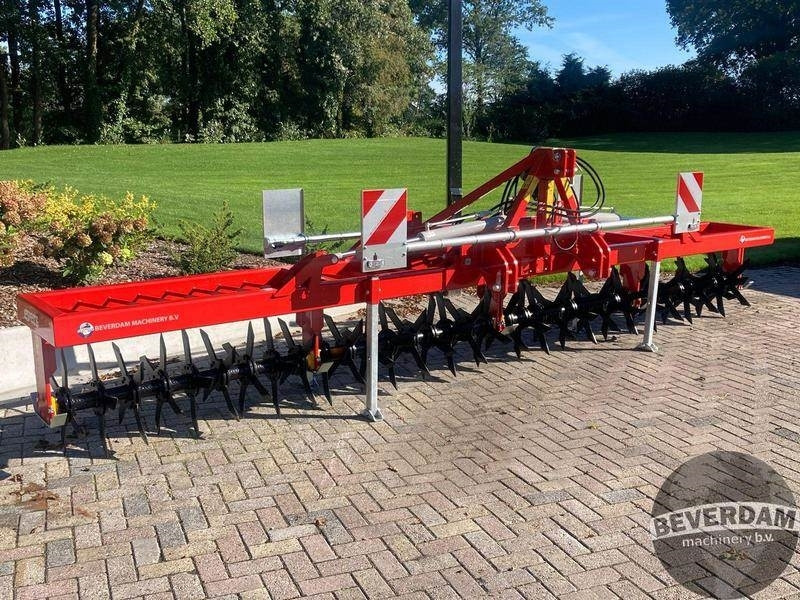 Evers GB-600 grasland beluchter - Soil tillage equipment: picture 2 Evers GB-600 grasland beluchter - Soil tillage equipment: picture 2