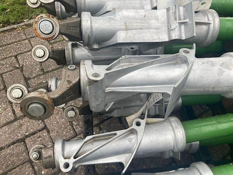 Krone complete tandarm - Hay and forage equipment: picture 5 Krone complete tandarm - Hay and forage equipment: picture 5