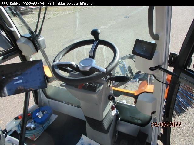 CityCat 2020 XL CityCat V20 mit 3 Besensystem - Road sweeper: picture 4 CityCat 2020 XL CityCat V20 mit 3 Besensystem - Road sweeper: picture 4