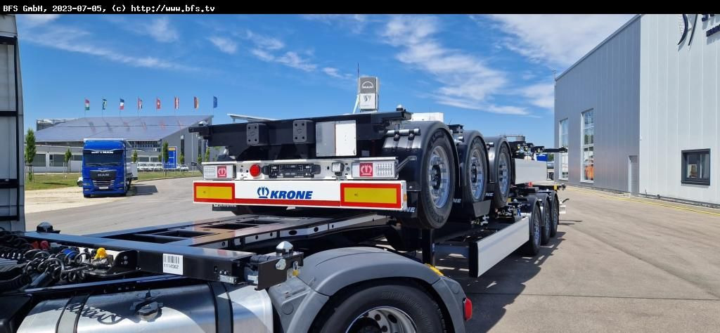 Krone Sattelauflieger Container Chassi SDC 27 eLTU5-2 - Container transporter/ Swap body semi-trailer: picture 4 Krone Sattelauflieger Container Chassi SDC 27 eLTU5-2 - Container transporter/ Swap body semi-trailer: picture 4