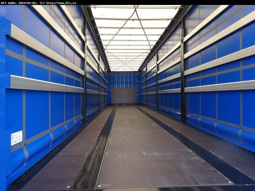 Krone Sattelauflieger SDP 27 eLB50-CS XL Getränke, Cod Krone Sattelauflieger SDP 27 eLB50-CS XL Getränke, Cod - Curtainsider semi-trailer: picture 3 Krone Sattelauflieger SDP 27 eLB50-CS XL Getränke, Cod Krone Sattelauflieger SDP 27 eLB50-CS XL Getränke, Cod - Curtainsider semi-trailer: picture 3