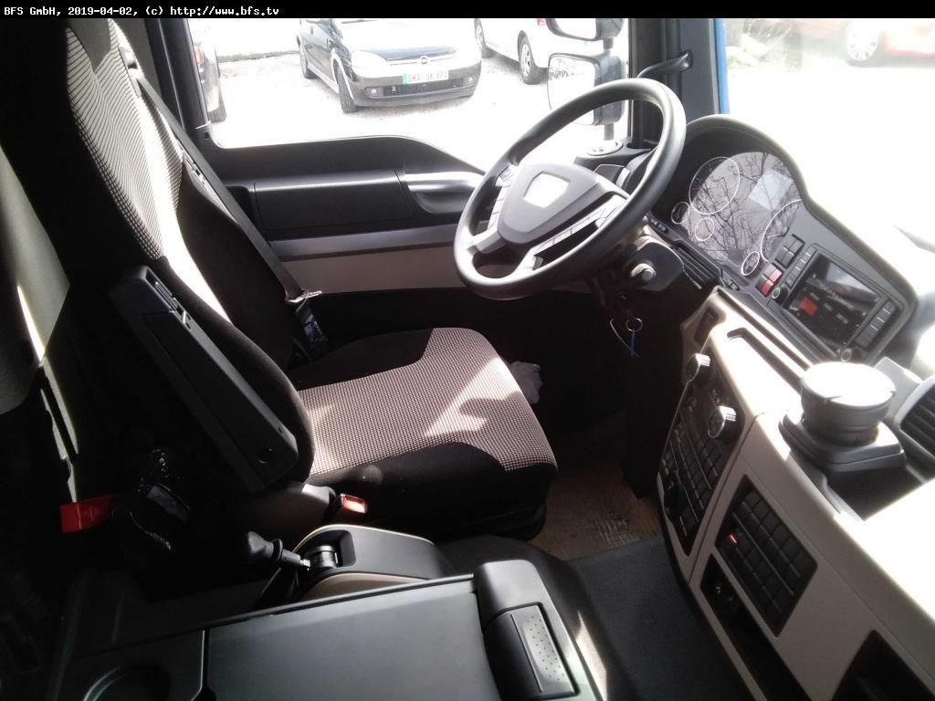 MAN TGM 15.250 4x2 BL Koffer LBW - Box truck: picture 4 MAN TGM 15.250 4x2 BL Koffer LBW - Box truck: picture 4