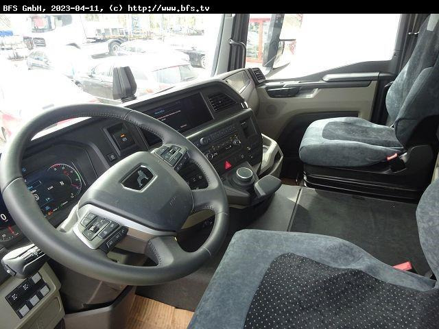 MAN TGS (TG3) 33.510 6x4 BL CH - Logging truck: picture 4 MAN TGS (TG3) 33.510 6x4 BL CH - Logging truck: picture 4