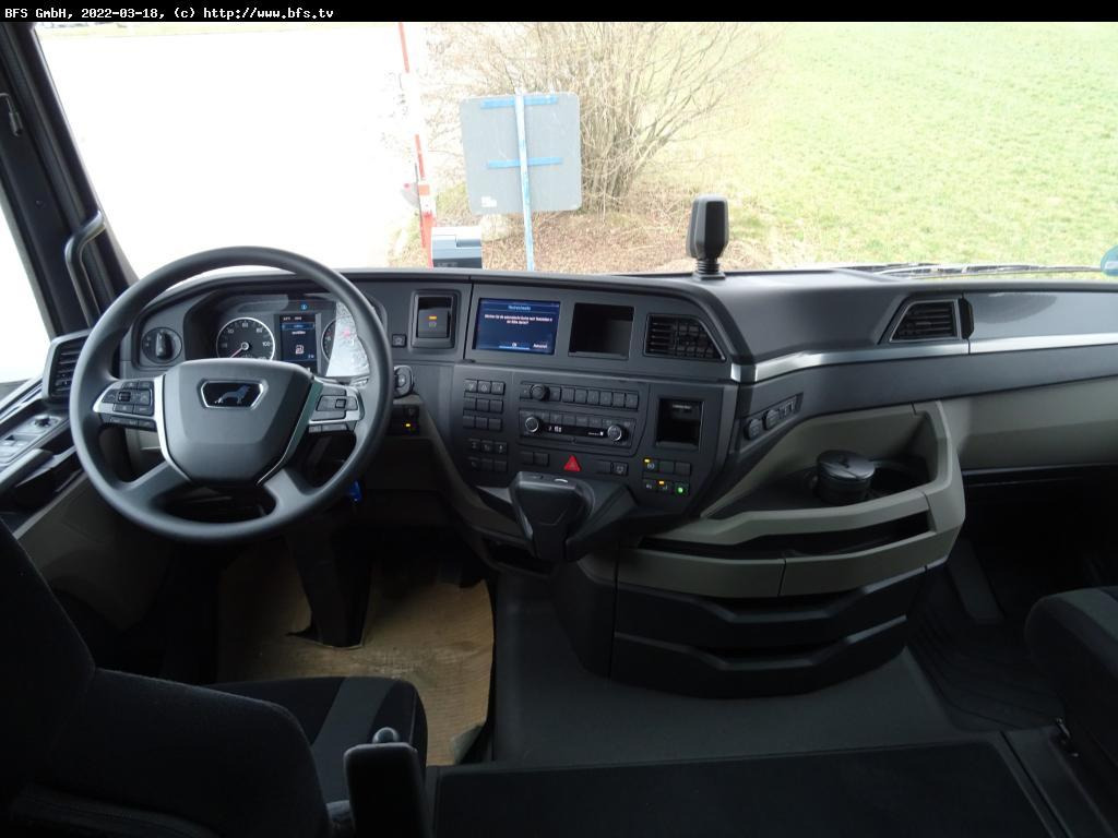 MAN TGX (TG3) 26.470 6x2-4 LL BDF Mildner - Container transporter/ Swap body truck: picture 4 MAN TGX (TG3) 26.470 6x2-4 LL BDF Mildner - Container transporter/ Swap body truck: picture 4