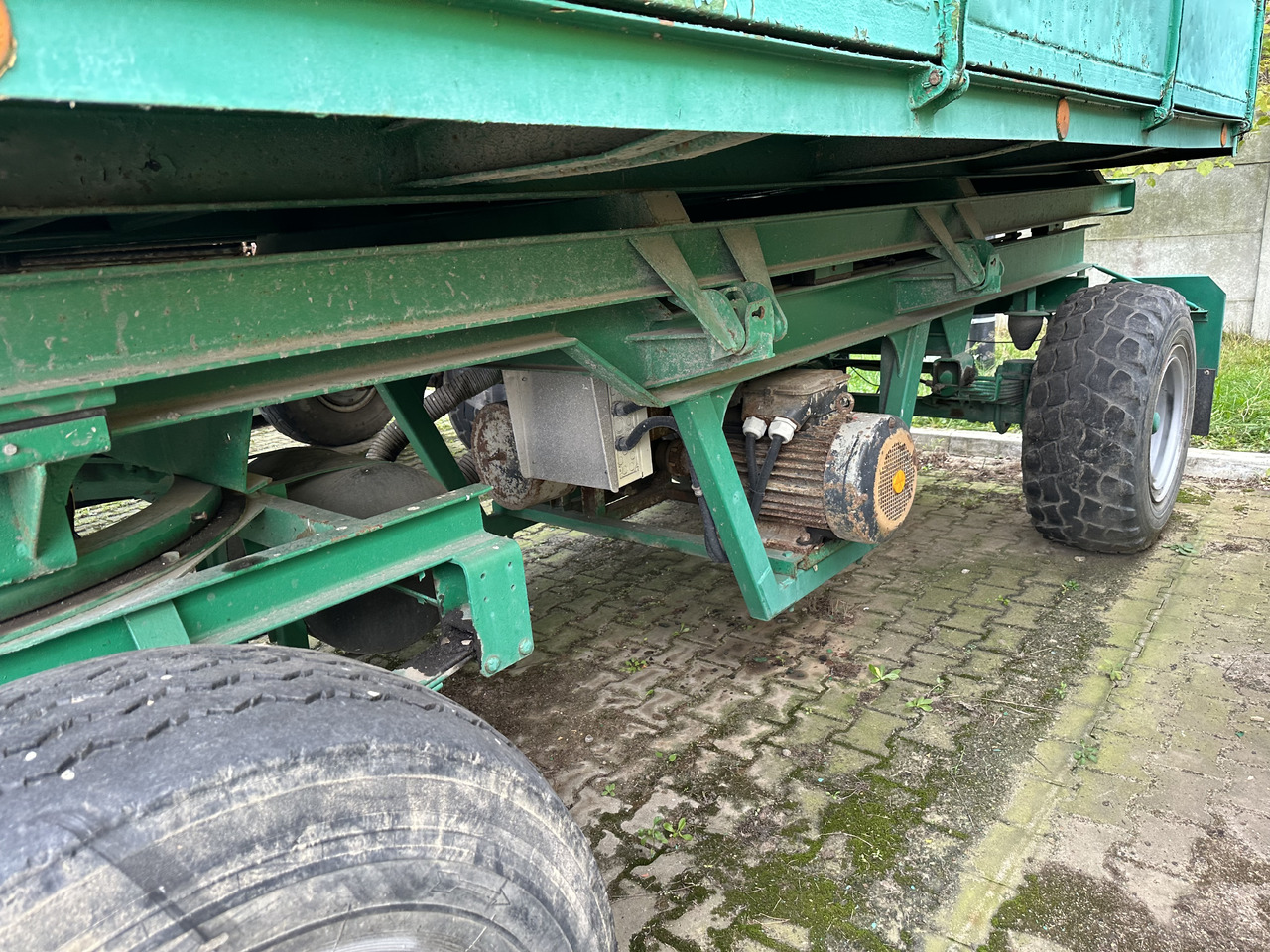 Hand-made Fortschritt mikser - Forage mixer wagon: picture 5 Hand-made Fortschritt mikser - Forage mixer wagon: picture 5