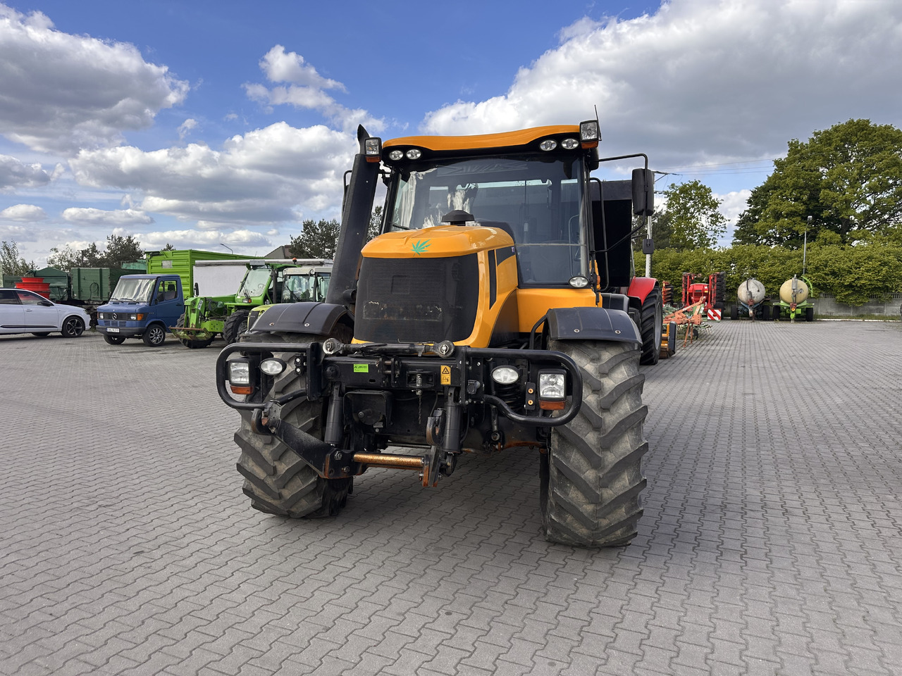 JCB FASTRAC 3230 - Farm tractor: picture 3 JCB FASTRAC 3230 - Farm tractor: picture 3