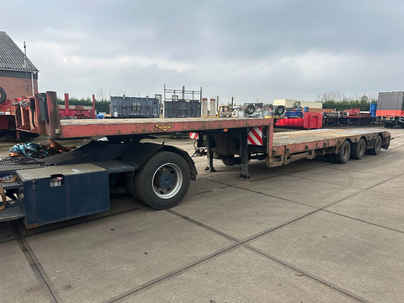 Broshuis 31N55A, EXTENDABLE, LAST AXLE STEERING - Low loader semi-trailer: picture 2 Broshuis 31N55A, EXTENDABLE, LAST AXLE STEERING - Low loader semi-trailer: picture 2