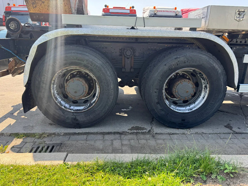 Hook lift truck, Crane truck DAF CF 85.410 6X4 - EURO 5 + PALFINGER PK15500 + REMOTE + PALFINGER HOOK: picture 20 Hook lift truck, Crane truck DAF CF 85.410 6X4 - EURO 5 + PALFINGER PK15500 + REMOTE + PALFINGER HOOK: picture 20