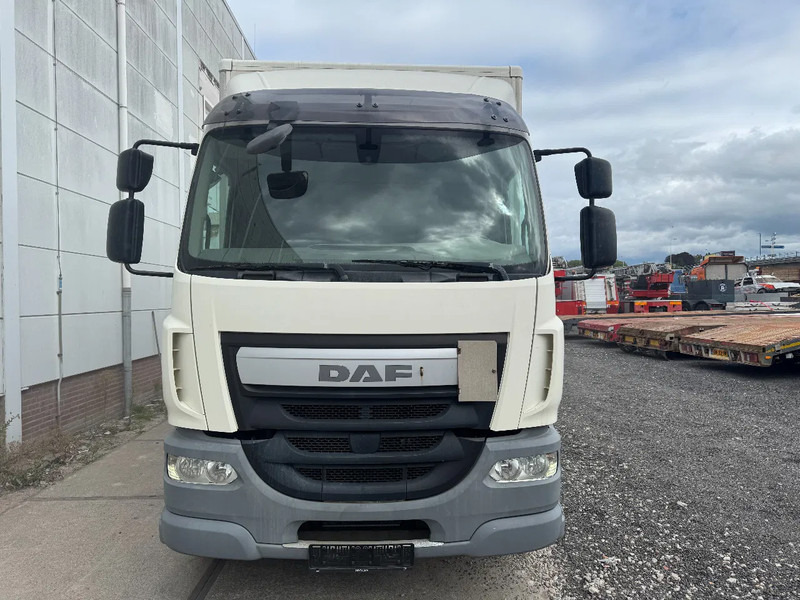 DAF LF 320 4X2 EURO 6 DHOLLANDIA LIFT BOX - Box truck: picture 2 DAF LF 320 4X2 EURO 6 DHOLLANDIA LIFT BOX - Box truck: picture 2