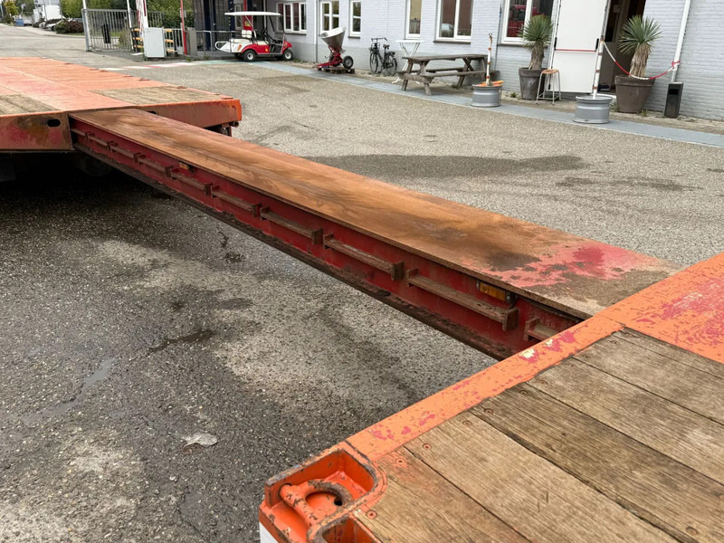 ES-GE 2 AXLE STEERING,, 5 M EXTENDABLE, TUV TILL 206-06-2026 - Low loader semi-trailer: picture 5 ES-GE 2 AXLE STEERING,, 5 M EXTENDABLE, TUV TILL 206-06-2026 - Low loader semi-trailer: picture 5