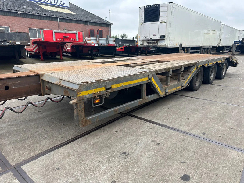 Low loader semi-trailer Floor 3 AXLE, 6 M EXTENDABLE, WHEEL FILLS: picture 13 Low loader semi-trailer Floor 3 AXLE, 6 M EXTENDABLE, WHEEL FILLS: picture 13
