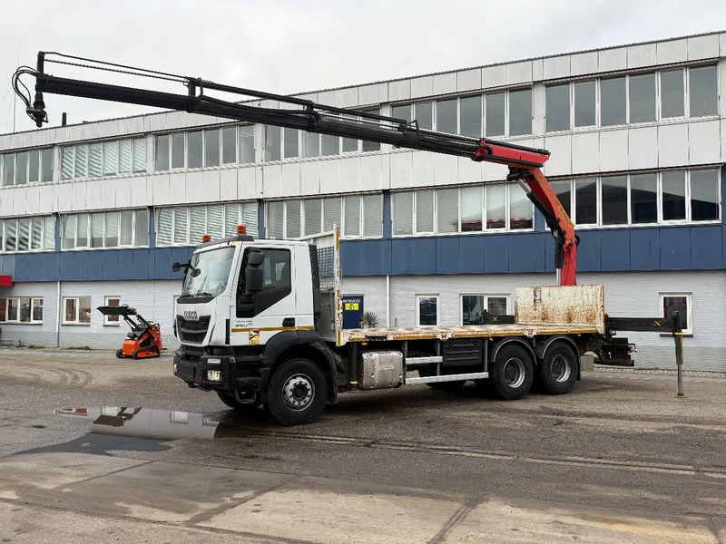 Iveco Trakker 360 6X4 EURO 6 + PALFINGER PK20001K + REMOTE CONTROL - Crane truck: picture 1 Iveco Trakker 360 6X4 EURO 6 + PALFINGER PK20001K + REMOTE CONTROL - Crane truck: picture 1