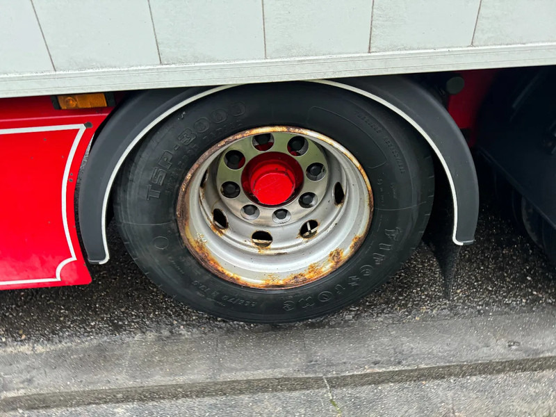 Closed box trailer KEL-BERG D24B3 - 3 AXLE BPW + ZEPRO ZHD 250-155 MA: picture 10 Closed box trailer KEL-BERG D24B3 - 3 AXLE BPW + ZEPRO ZHD 250-155 MA: picture 10