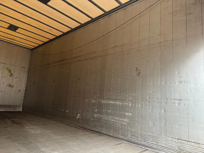 Closed box trailer KEL-BERG D24B3 - 3 AXLE BPW + ZEPRO ZHD 250-155 MA: picture 8 Closed box trailer KEL-BERG D24B3 - 3 AXLE BPW + ZEPRO ZHD 250-155 MA: picture 8