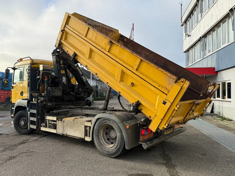 MAN TGA 18.310 4X4 + HIAB 122 ES-2 - DAMAGED CRANE - Crane truck: picture 3 MAN TGA 18.310 4X4 + HIAB 122 ES-2 - DAMAGED CRANE - Crane truck: picture 3