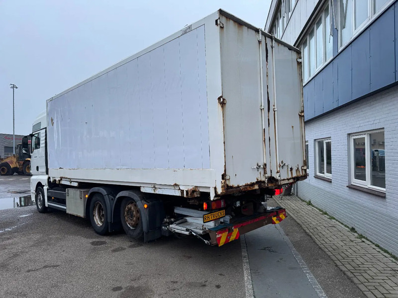MAN TGX 26.440 6X2-2 BDF + KRONE BOX RETARDER BÄR LOAD LIFT 2000 KG - Container transporter/ Swap body truck: picture 5 MAN TGX 26.440 6X2-2 BDF + KRONE BOX RETARDER BÄR LOAD LIFT 2000 KG - Container transporter/ Swap body truck: picture 5