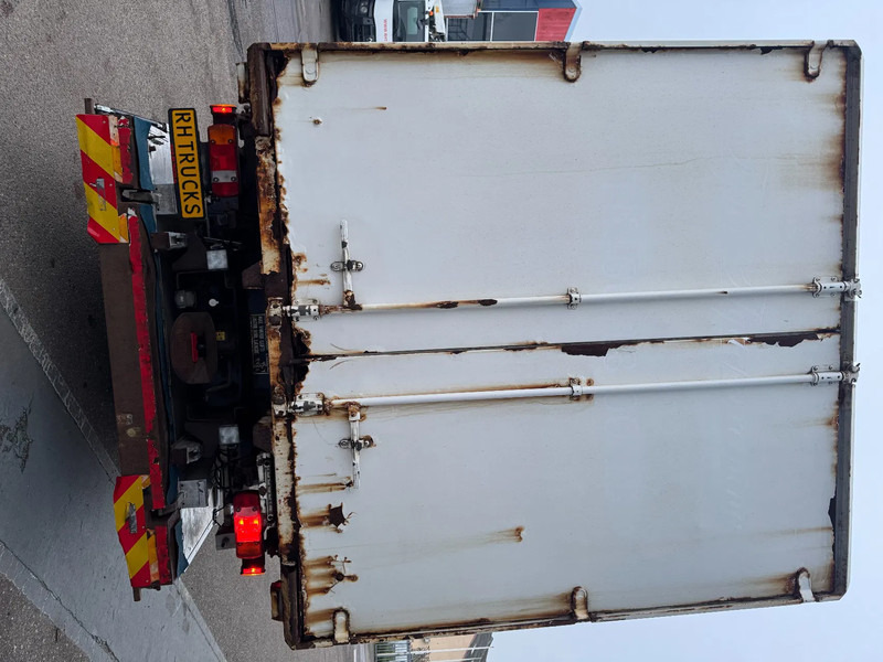 MAN TGX 26.440 6X2-2 BDF + KRONE BOX RETARDER BÄR LOAD LIFT 2000 KG - Container transporter/ Swap body truck: picture 4 MAN TGX 26.440 6X2-2 BDF + KRONE BOX RETARDER BÄR LOAD LIFT 2000 KG - Container transporter/ Swap body truck: picture 4