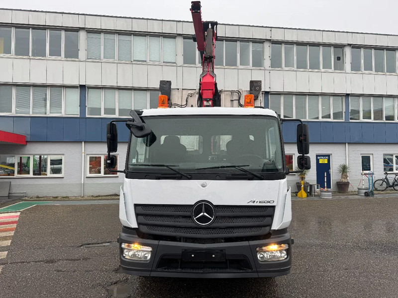 Mercedes-Benz Atego 1627 4X2 EURO 6 KIPPER + PALFINGER EPSILON C70L + REMOTE CONTROL - Tipper, Crane truck: picture 2 Mercedes-Benz Atego 1627 4X2 EURO 6 KIPPER + PALFINGER EPSILON C70L + REMOTE CONTROL - Tipper, Crane truck: picture 2