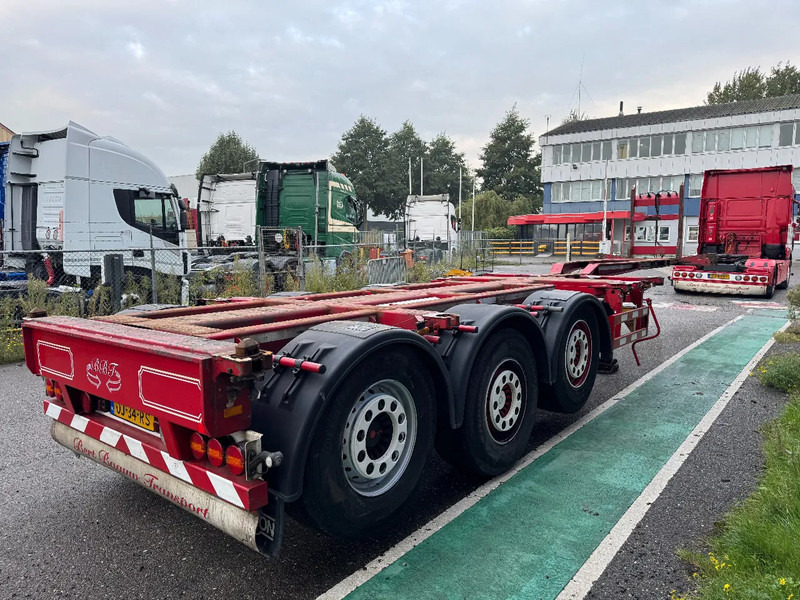 Pacton T3 010 MULTICHASSIS DISC BRAKES SAF AXLES 2X LIFT AXLE - Container transporter/ Swap body semi-trailer: picture 4 Pacton T3 010 MULTICHASSIS DISC BRAKES SAF AXLES 2X LIFT AXLE - Container transporter/ Swap body semi-trailer: picture 4