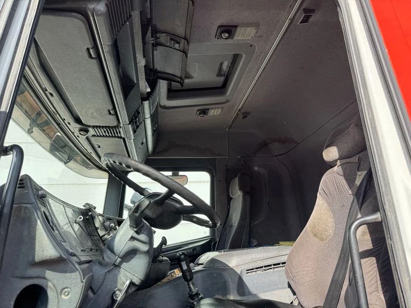 Leasing of Scania P94-310 4X2 EURO 2 COPMA 1530 FULL STEEL Scania P94-310 4X2 EURO 2 COPMA 1530 FULL STEEL: picture 16