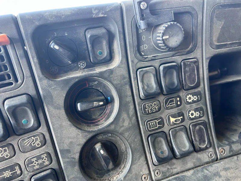 Leasing of Scania R143-500 V8 6X4 + MANUAL GEARBOX Scania R143-500 V8 6X4 + MANUAL GEARBOX: picture 12