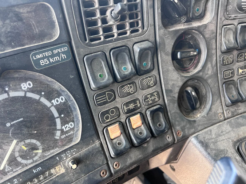 Leasing of Scania R143-500 V8 6X4 + MANUAL GEARBOX Scania R143-500 V8 6X4 + MANUAL GEARBOX: picture 13