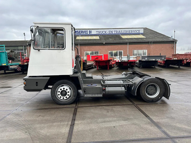 Terberg YT YT17 - Terminal tractor: picture 2 Terberg YT YT17 - Terminal tractor: picture 2