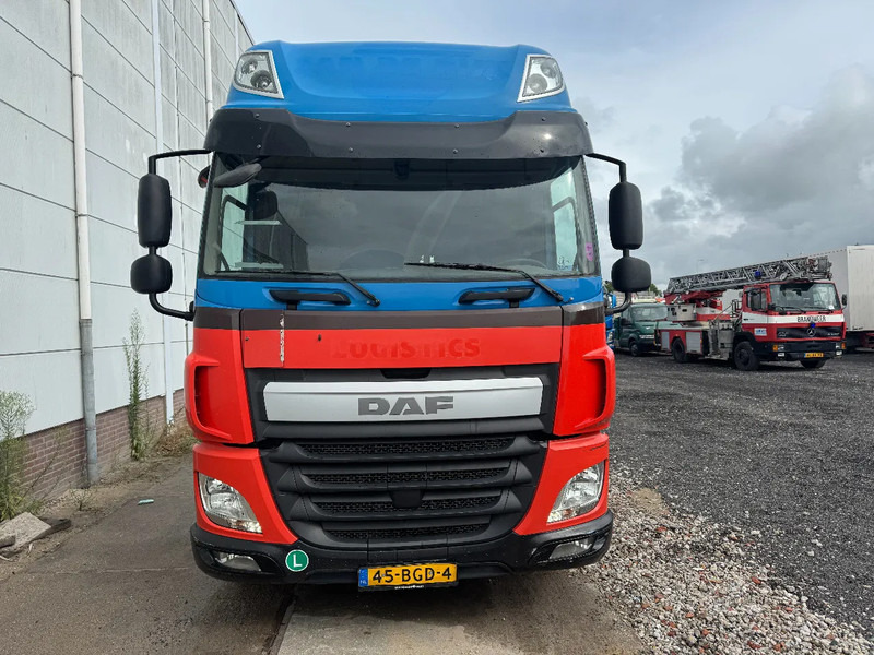 DAF CF 400 4X2 EURO 6 HOLLAND TRUCK - Tractor unit: picture 2 DAF CF 400 4X2 EURO 6 HOLLAND TRUCK - Tractor unit: picture 2