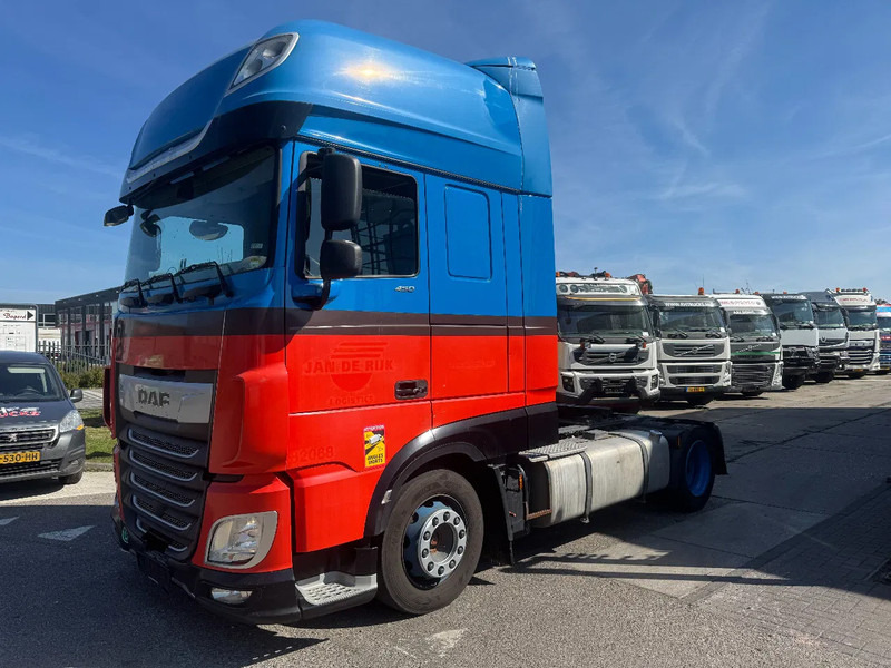 DAF XF 450 4X2 EURO 6 - Tractor unit: picture 1 DAF XF 450 4X2 EURO 6 - Tractor unit: picture 1