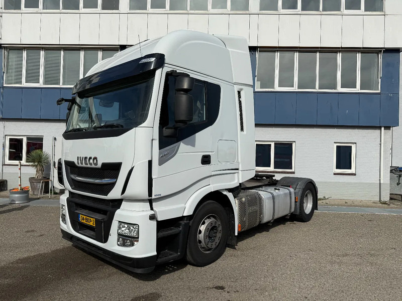 Iveco Stralis 440.42 Iveco AS440STX/P Hi-Way Stralis - Tractor unit: picture 3 Iveco Stralis 440.42 Iveco AS440STX/P Hi-Way Stralis - Tractor unit: picture 3