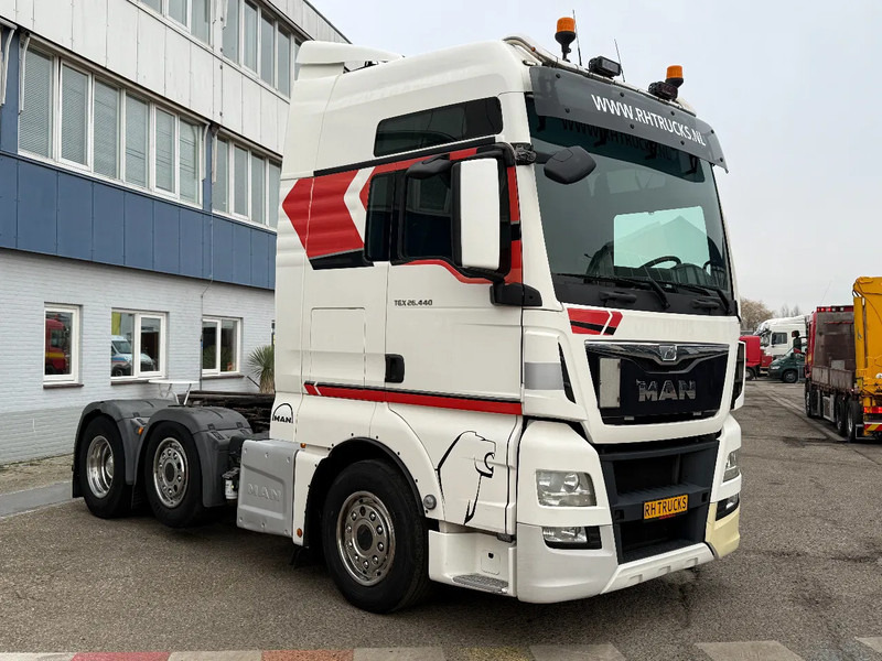 MAN TGX 26.440 6X2 - EURO 6 - Tractor unit: picture 3 MAN TGX 26.440 6X2 - EURO 6 - Tractor unit: picture 3