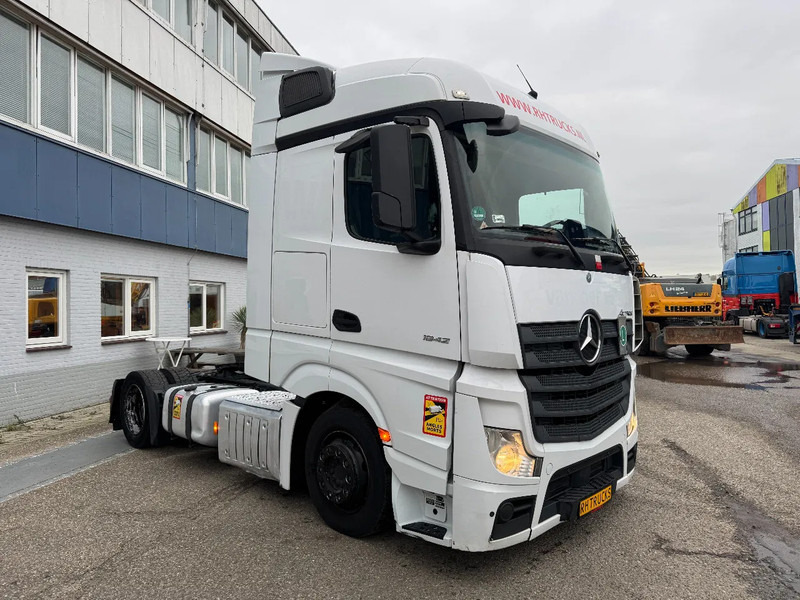 Mercedes-Benz Actros 1842 4X2 EURO 6 MEGA DOUBLE TANK - Tractor unit: picture 3 Mercedes-Benz Actros 1842 4X2 EURO 6 MEGA DOUBLE TANK - Tractor unit: picture 3