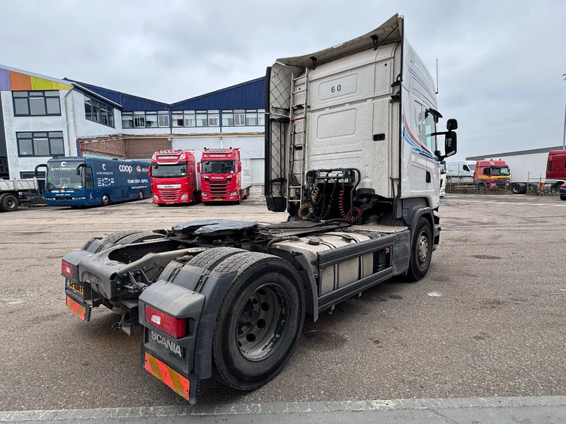 Scania R450 4X2 EURO 6 HYDRAULIC RETARDER AUTOMATIC - Tractor unit: picture 5 Scania R450 4X2 EURO 6 HYDRAULIC RETARDER AUTOMATIC - Tractor unit: picture 5