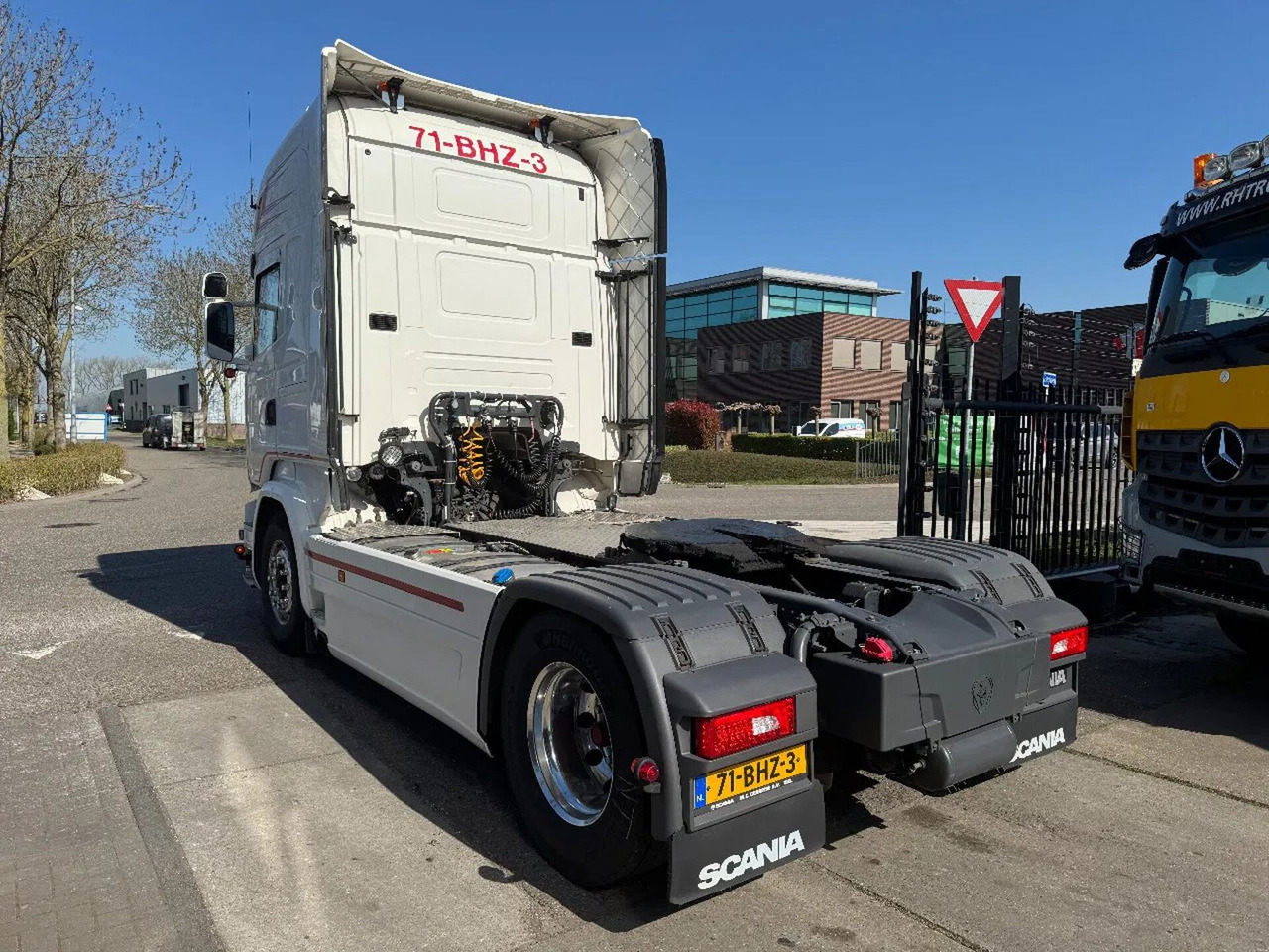 Tractor unit Scania R450 4X2 EURO 6 RETARDER SKIRTS TÜV TILL 01-2026: picture 7