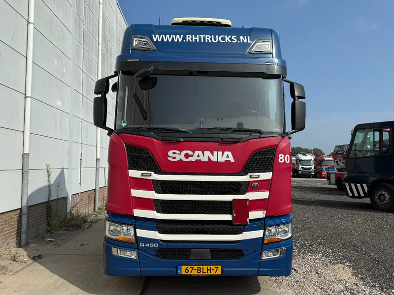 Scania R450 4X2 + RETARDER + TIPPER HYDRAULICS - Tractor unit: picture 2 Scania R450 4X2 + RETARDER + TIPPER HYDRAULICS - Tractor unit: picture 2