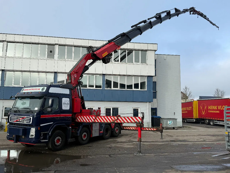 Volvo FM 480 8X2 FASSI 1300AXP28 EURO 5 - Tractor unit: picture 2 Volvo FM 480 8X2 FASSI 1300AXP28 EURO 5 - Tractor unit: picture 2