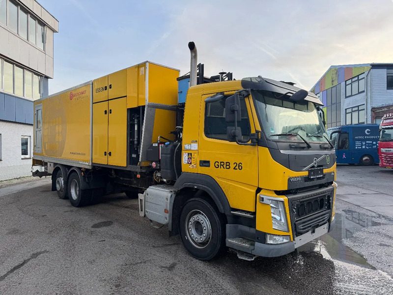 Volvo FM 420 6X2 EURO 6 ONLY 11.338 KM - Box truck: picture 2 Volvo FM 420 6X2 EURO 6 ONLY 11.338 KM - Box truck: picture 2