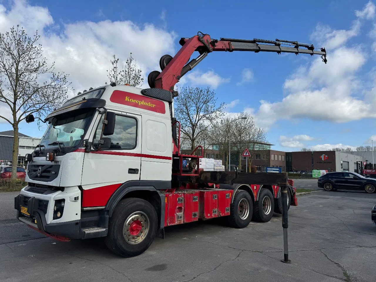 Volvo FMX 500 8X4 - EURO 5 + HMF 2420-K5 + REMOTE + CA - Crane truck: picture 5 Volvo FMX 500 8X4 - EURO 5 + HMF 2420-K5 + REMOTE + CA - Crane truck: picture 5
