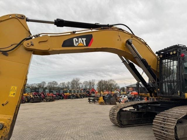Crawler excavator CAT 349: picture 9