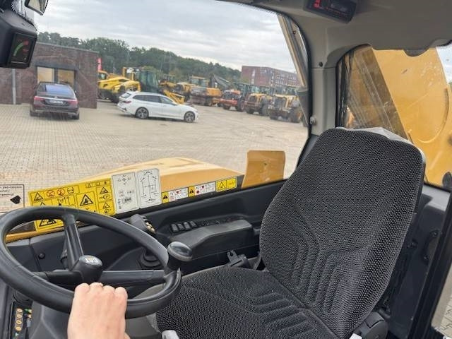 Telescopic wheel loader CAT TH 414 4x4, Klima: picture 10 Telescopic wheel loader CAT TH 414 4x4, Klima: picture 10