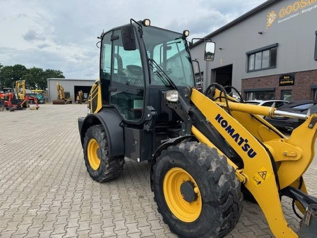 Wheel loader KOMATSU WA 80M: picture 6