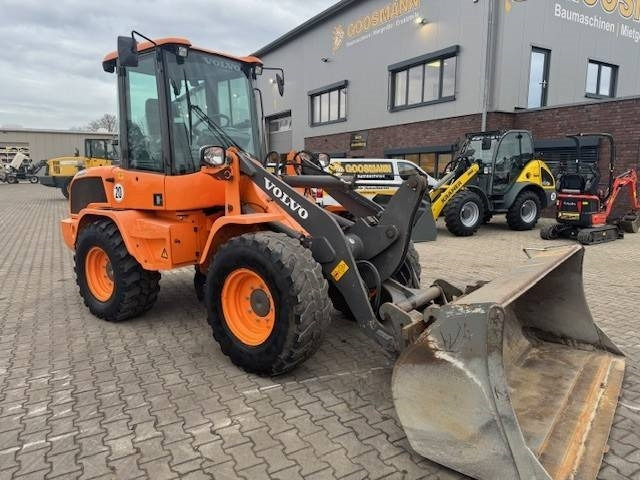 Volvo L 30 G - Wheel loader: picture 5 Volvo L 30 G - Wheel loader: picture 5