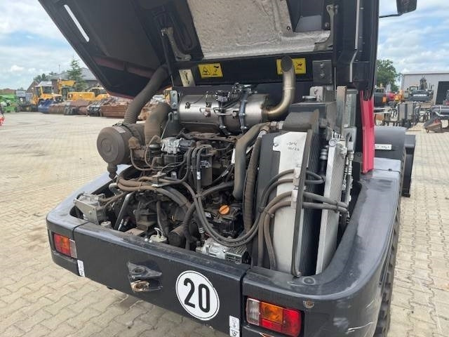 Yanmar V 80-5 - Wheel loader: picture 5 Yanmar V 80-5 - Wheel loader: picture 5